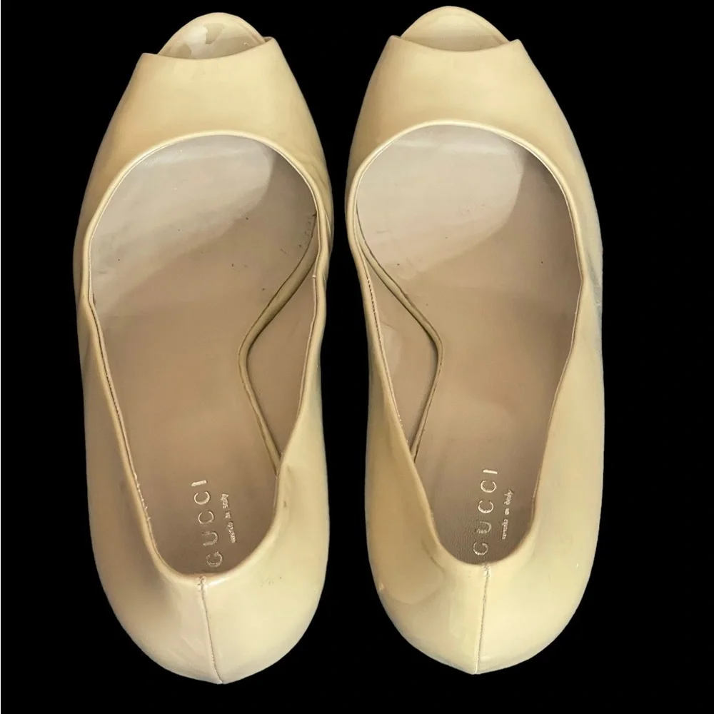 Gucci Bamboo Accent Patent Leather Pumps size  39.5 (9.5) - Picture 11 of 14